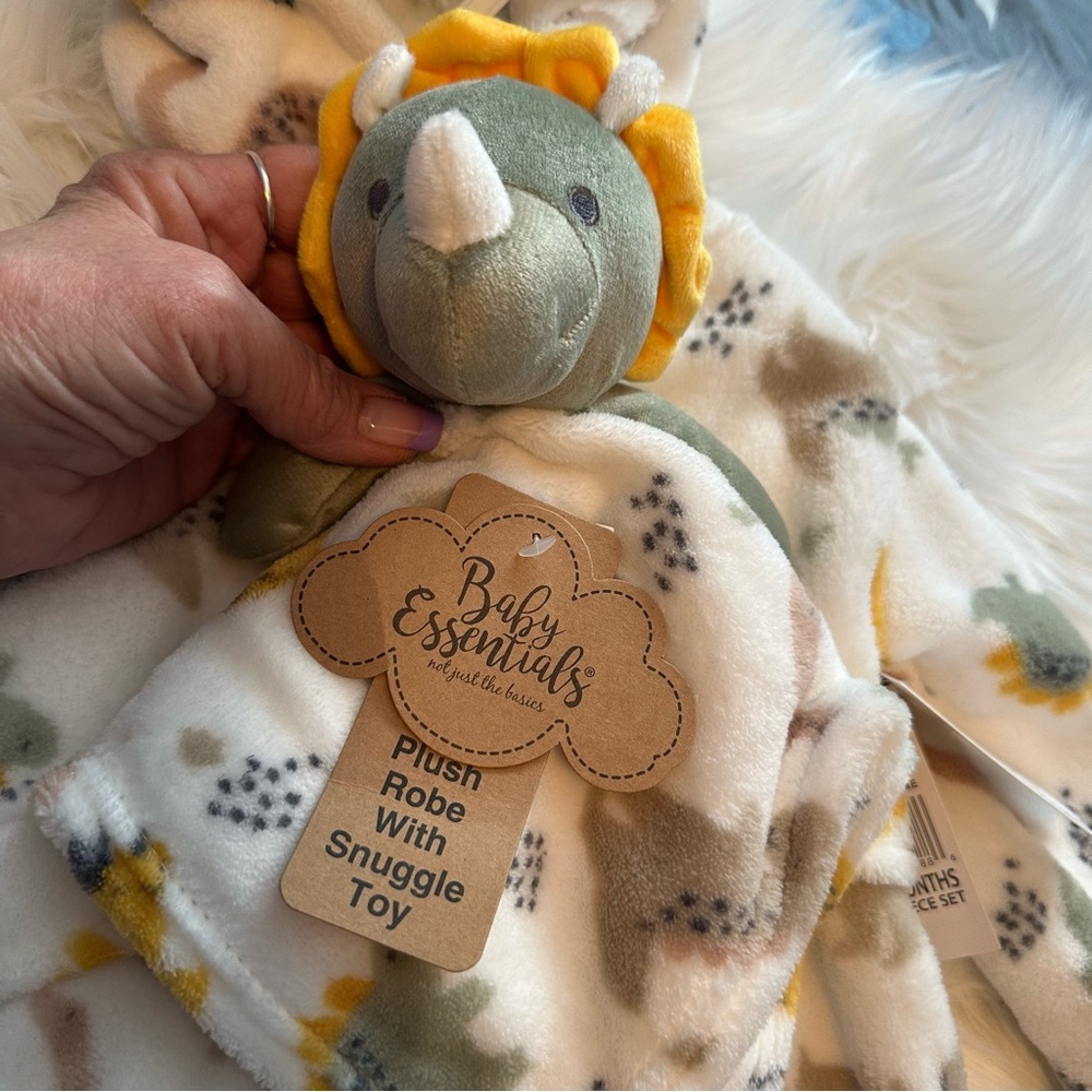 NWT Baby Essentials Dinosaur Plush Robe Set - Picture 2 of 7